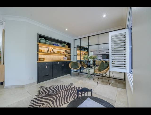3 BEDROOM SIMPLEX FOR SALE IN SOMERSET PARK
